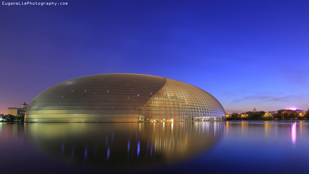 Top 10: Most Beautiful Glass Buildings in the World